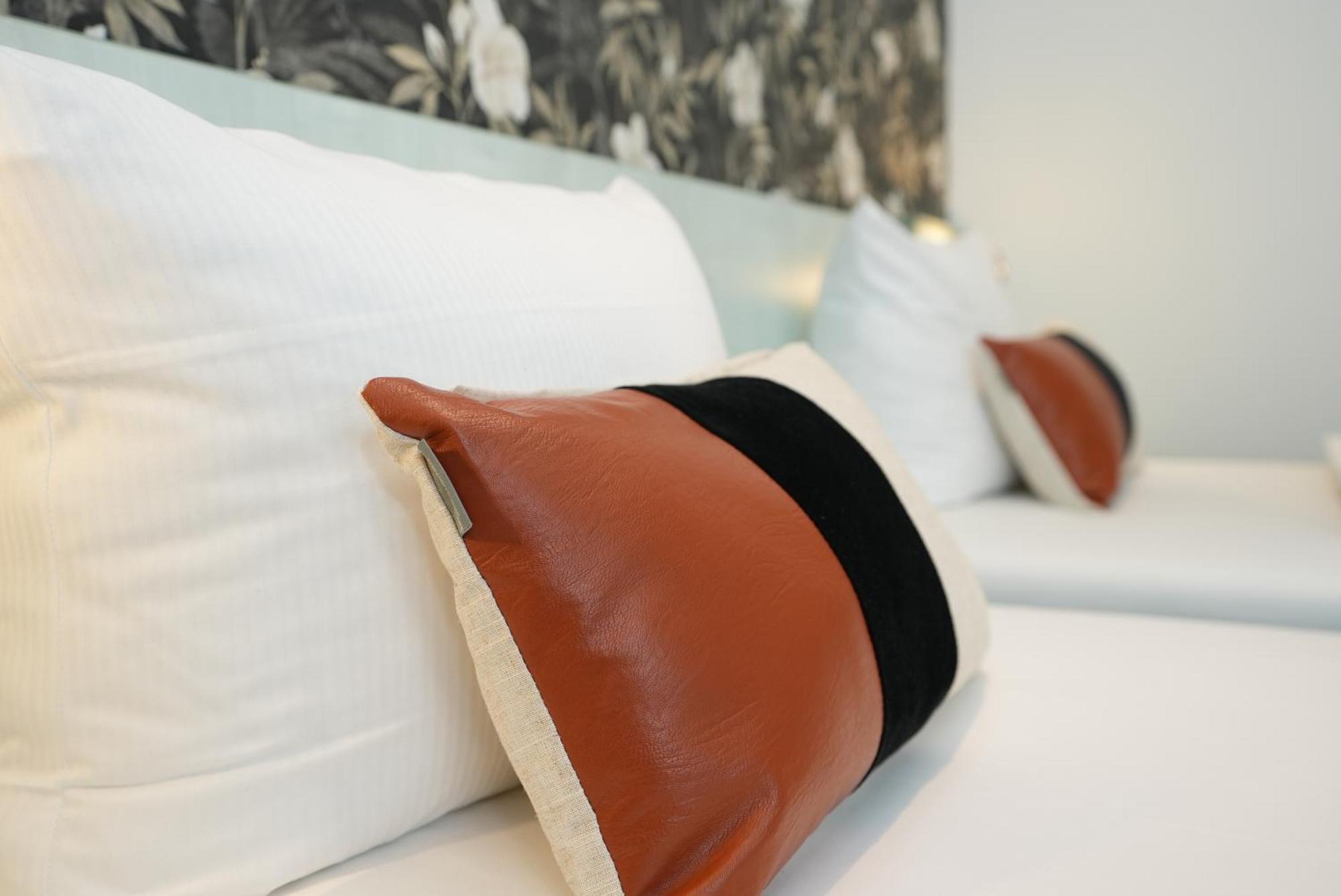 Hotel Attache An Der Messe Frankfurt am Main Ngoại thất bức ảnh