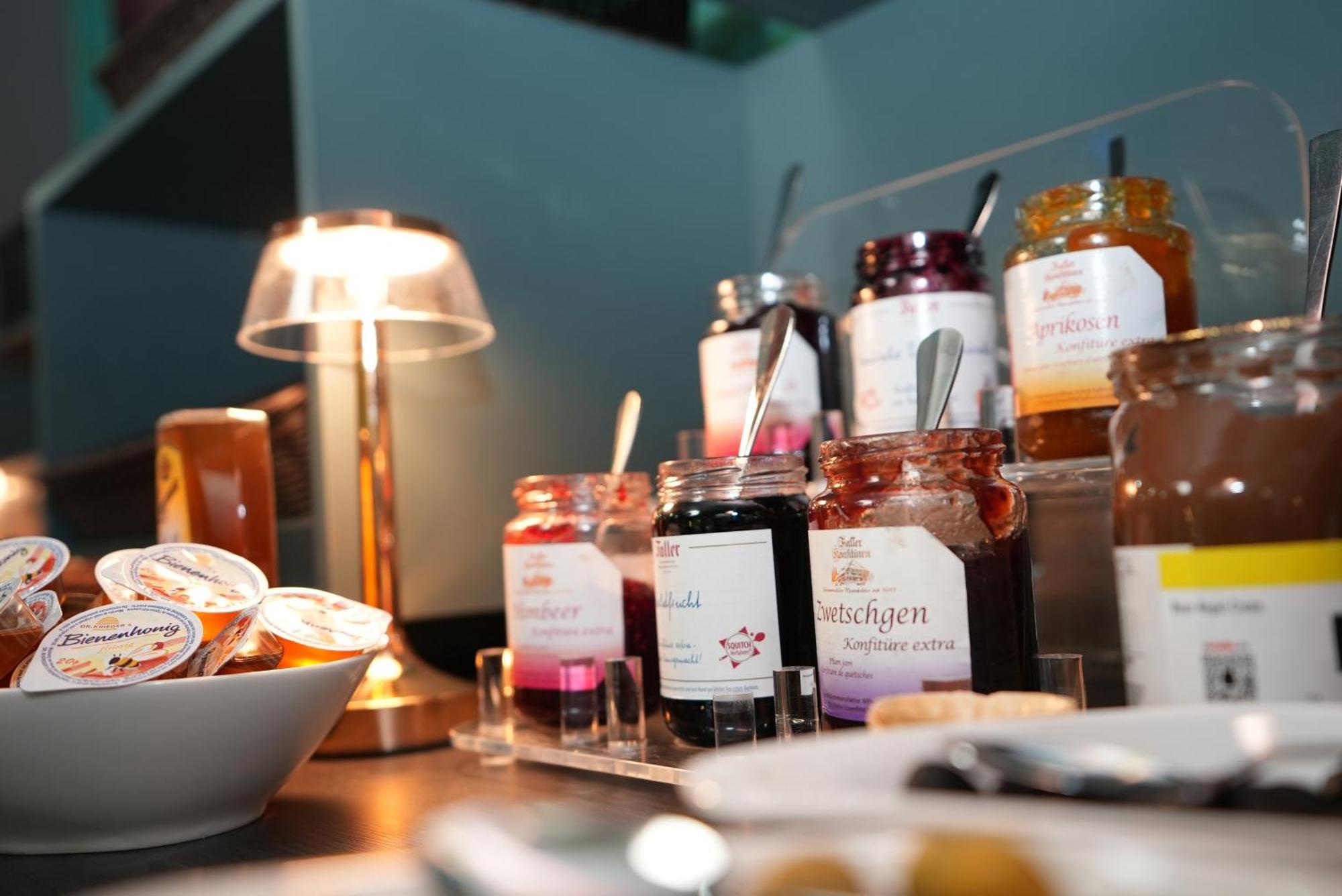 Hotel Attache An Der Messe Frankfurt am Main Ngoại thất bức ảnh