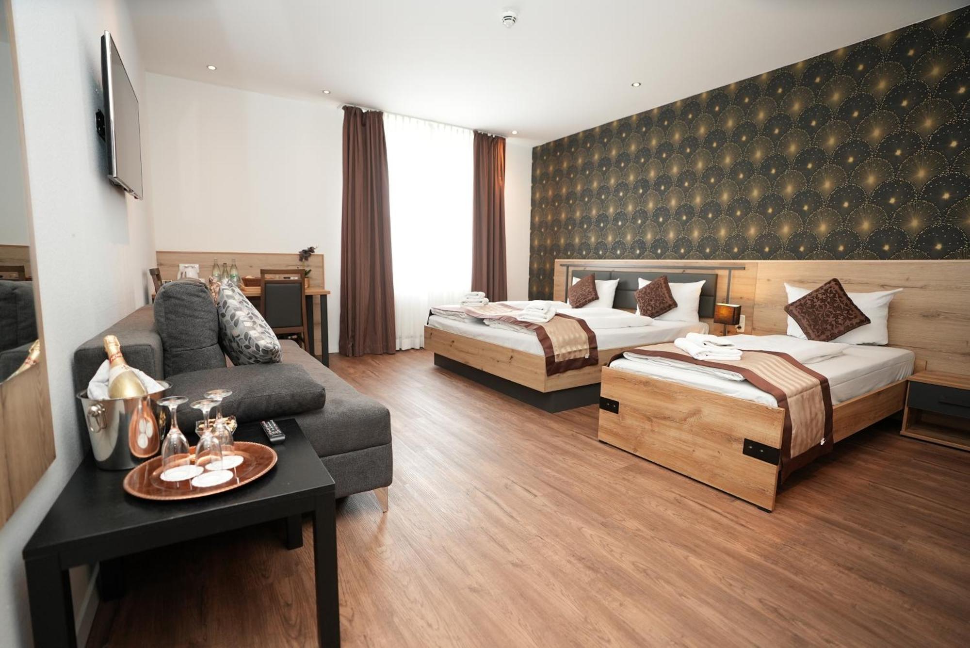 Hotel Attache An Der Messe Frankfurt am Main Ngoại thất bức ảnh