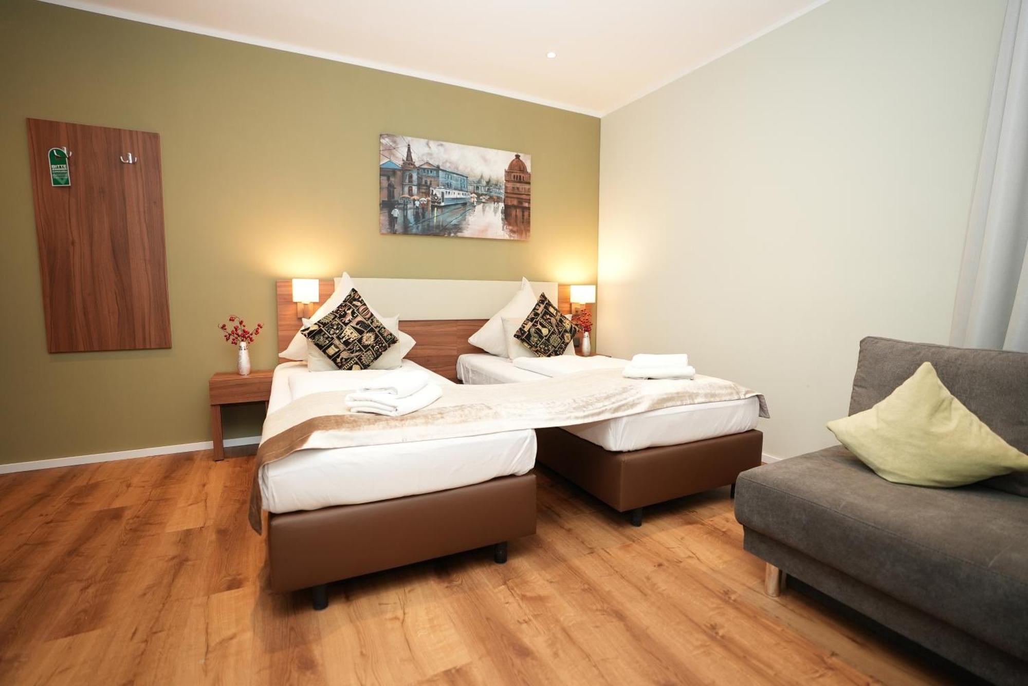 Hotel Attache An Der Messe Frankfurt am Main Ngoại thất bức ảnh